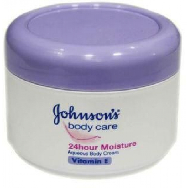 Johnson & Johonson Aqueous Cream Vitamin E 350Ml